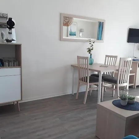 T1 Avec Piscine Et Terrasse Au Coeur De Ла-Рошель