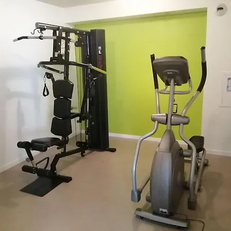 T1 Avec Piscine Et Terrasse Au Coeur De La Rochelle Apartment *